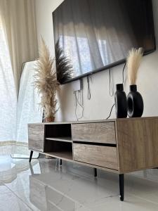 TV/trung tâm giải trí tại Vista Hermosa IV