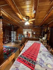 Gallery image of Căsuța Bunicilor de la Munte in Ceahlău