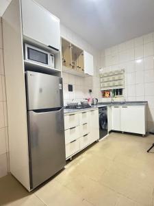 Nhà bếp/bếp nhỏ tại Bito luxury - Wuse ll