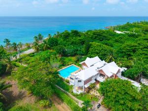 Příroda nedaleko hotelu