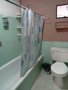 Koupelna v ubytování Hostal Genoveva