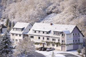 Hotel Emmerich semasa musim sejuk