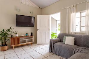 TV a/nebo společenská místnost v ubytování Casa de Férias