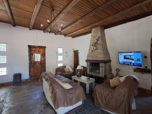 TV a/nebo společenská místnost v ubytování Casa en Zagarzazu