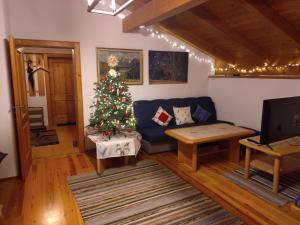 Et opholdsområde på Ferienwohnung Buchner | Chiemgau Karte