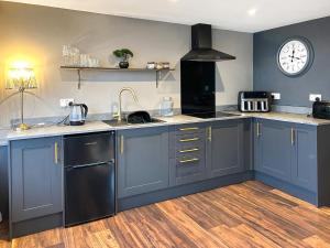 Nhà bếp/bếp nhỏ tại Forth Lodge - Uk51051 +4 ảnh