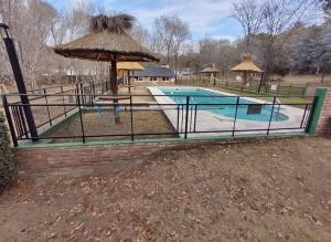 Afbeelding uit fotogalerij van Cabañas encantado in Villa Icho Cruz