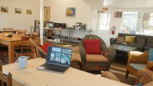 Et opholdsområde på Cedar Springs Retreats