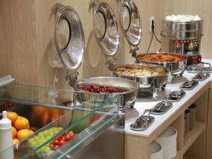 Mad på hotellet eller i nærheden + 29 billeder