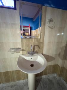 ห้องน้ำของ Being Himalayan Chojh +13 ภาพ