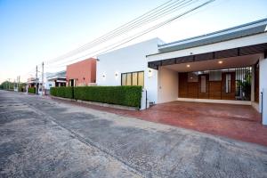 Bygningen som villaen ligger i