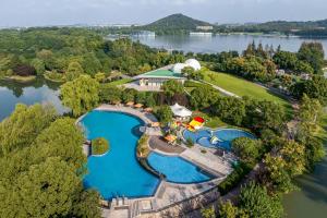 Naturlandskabet i nærheden af hotellet