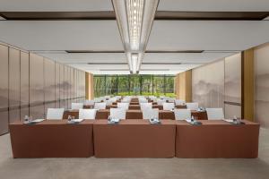 Møde- og/eller konferencelokalet på Le Méridien Shanghai Sheshan + 21 billeder