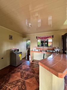 Køkken eller tekøkken på Cabaña La Conquista + 12 billeder