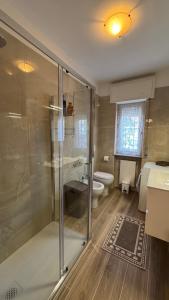 Koupelna v ubytování Emilia Tre camera in appartamento bagno privato + 6 fotografií