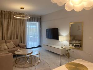 TV/trung tâm giải trí tại Flamenca Village- Apartment Fabiola