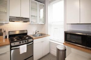 Billede fra billedgalleriet på Hoboken 15 Min Train to Manhattan Full Kitchen i Hoboken + 11 billeder