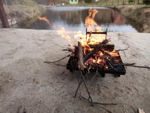 Grillfaciliteterne i feriehuset som gæsterne kan bruge