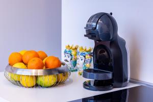 Đồ ăn tại/gần nhà khách