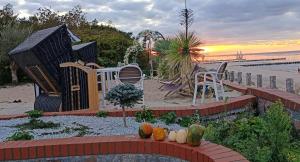 Jardí fora de Sea&Lake Apartment View