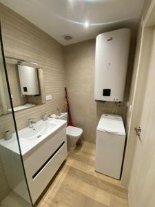 Koupelna v ubytování La Cuesta Verde. Mini hogar