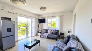 Khu vực ghế ngồi tại 2 Seasons Self catering Morgans Bay