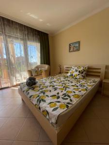 En eller flere senge i et værelse på Amarena Studio Santa Marina, Sozopol