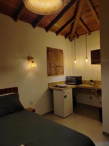 Kuchyň nebo kuchyňský kout v ubytování Casa Miava Studio 2 Beautiful studio 150 meters from the beach