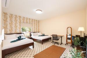 Postel nebo postele na pokoji v ubytování Island Loft in the Heart of Thong Nai Pan