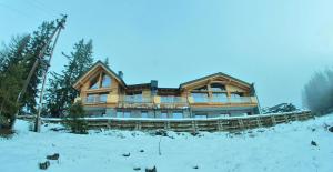 Chalets Frauenalpe om vinteren
