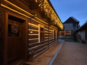 Budova, kde se prázdninový dům nachází