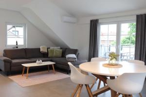 Khu vực ghế ngồi tại Sprem06