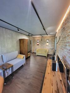 TV/trung tâm giải trí tại Loft Style Vibe