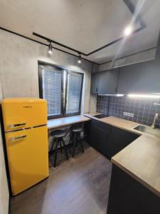 Nhà bếp/bếp nhỏ tại Loft Style Vibe