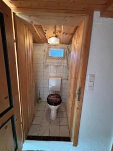 Et badeværelse på FW Langanger