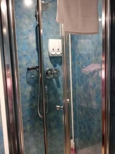 Phòng tắm tại The limes B&B +36 ảnh