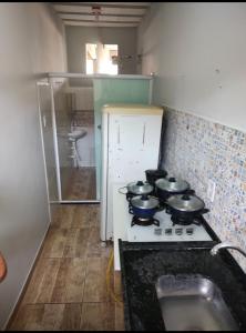 Billede fra billedgalleriet på Kitnet em Cabo Frio 02 i Cabo Frio + 7 billeder