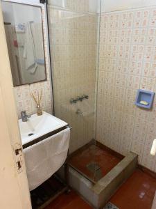 Koupelna v ubytování Teresita + 4 fotografie