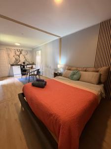 En eller flere senge i et værelse på Casa M Villa Alemana + 25 billeder