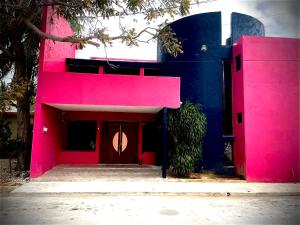 Clădirea în care este situat/ăpensiunea