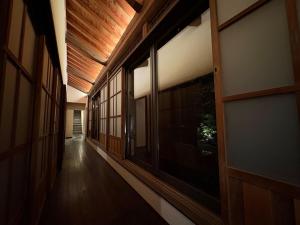 Fotografie z fotogalerie ubytování Live Kumagaya サウナ 露天風呂付き一棟貸し v destinaci Kumagaja + 36 fotografií