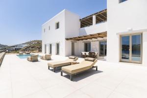 Ảnh trong thư viện ảnh của Denia Seaside Villas Mykonos, Private heated pool! ở Ornos