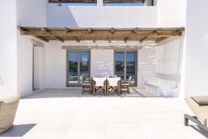 Ảnh trong thư viện ảnh của Denia Seaside Villas Mykonos, Private heated pool! ở Ornos