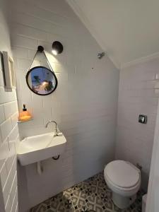 Et badeværelse på Casa Deus é Amor