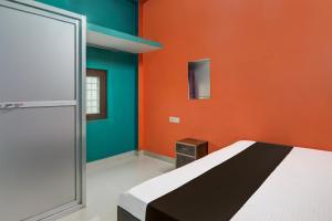 Foto dalla galleria di Hotel O ARYA PARADISE HOTEL a Sarāi Ajitmal Altre 21 foto