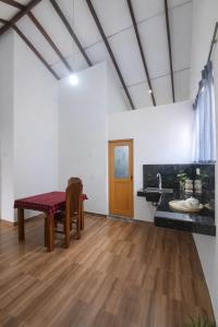 Et tv og/eller underholdning på Nisadi Villa