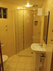 Koupelna v ubytování The Original Bel-Air Motel