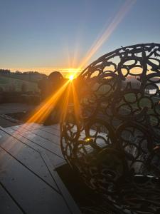 Bình minh/hoàng hôn nhìn từ căn hộ  hoặc gần đó