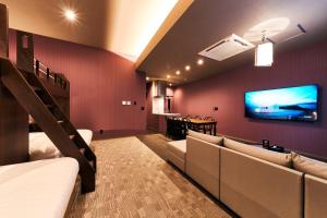 TV a/nebo společenská místnost v ubytování Rakuten STAY Kokura Station Family Room
