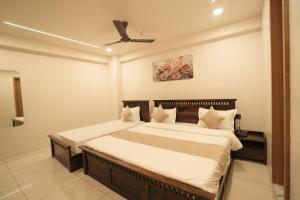 Afbeelding uit fotogalerij van Hotel Shubham in Rajkot